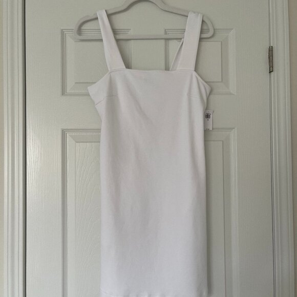 New With Tags! Old Navy White Sleeveless Mini Dress - Picture 1 of 3